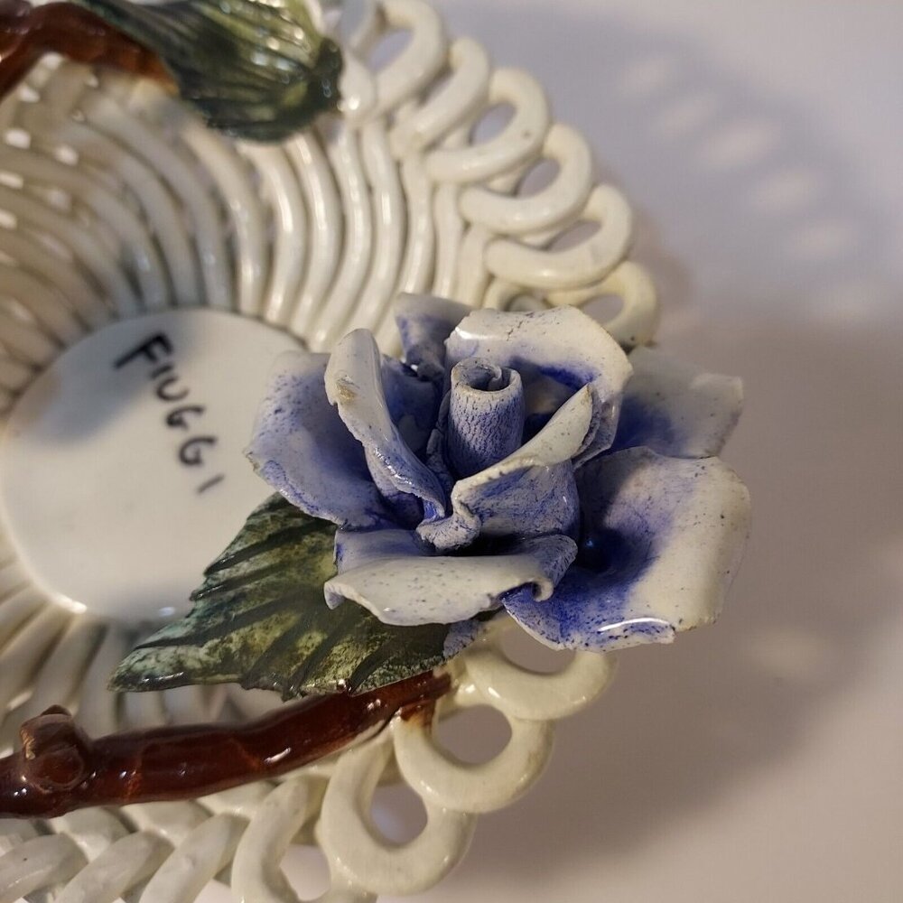 Vintage Italian Handmade Woven Lattice Basket Bowl RED WHITE & BLUE ROSES - Picture 14 of 16
